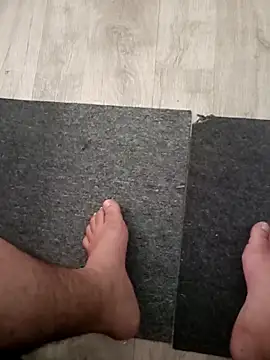 ConvoyedSubgroup online show from 04-21-26, 09:37