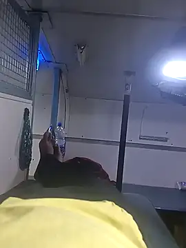 RNlov online show from 10-19-25, 03:34