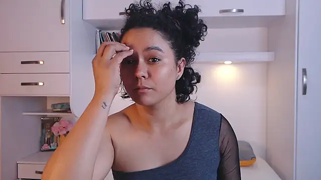 MartiRuis10 online show from 12-01-25, 11:54