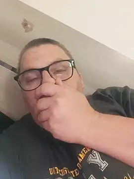 fredo75000 online show from 10-20-25, 01:06