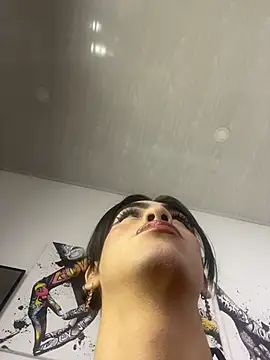 Agattha22 online show from 10-31-25, 07:09