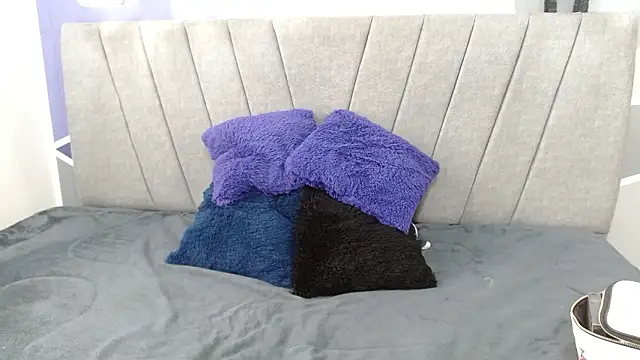 luna merie online show from 03-07-26, 05:21