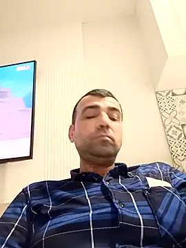 Bugattiveyron1 online show from 05-16-26, 06:50