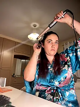 Snapshot of YourFrenchFeliciexo chatting on 10-31-25, 06:20 YourFrenchFeliciexo online show from 10-31-25, 06:20