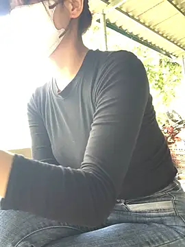 Kylie beem online show from 02-26-26, 08:02