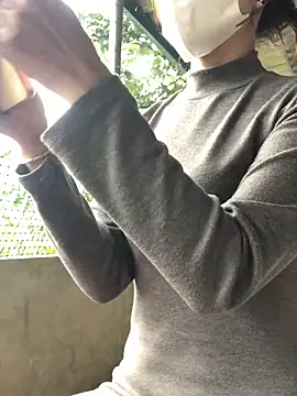 Kylie beem online show from 03-08-26, 05:11