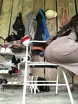 Kylie beem online show from 03-12-26, 06:30