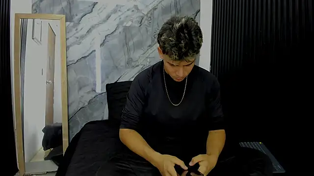 Alan-Smith1 online show from 11-19-25, 07:25