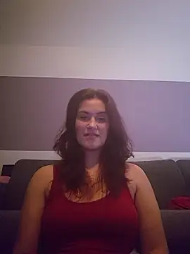 Snapshot of MiaRides19 chatting on 01-14-26, 05:07 MiaRides19 online show from 01-14-26, 05:07