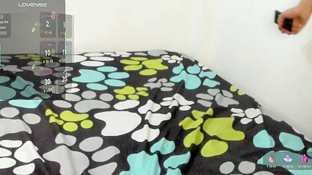 Nikki  uwu online show from 02-06-26, 08:12