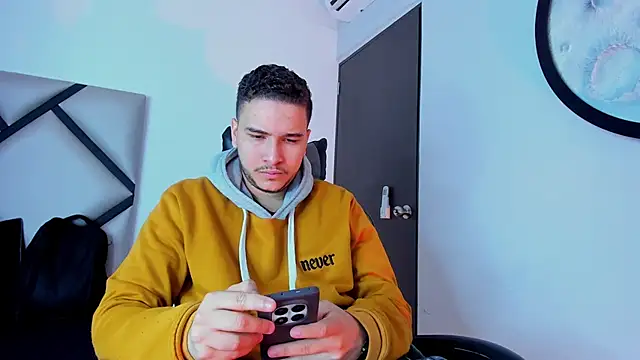 mike 257 online show from 10-30-25, 11:44