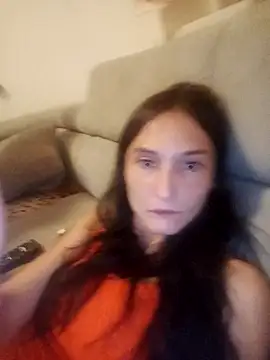 Miskasss online show from 10-18-25, 05:25