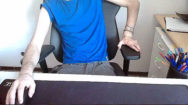 Snapshot of topg84 chatting on 07-31-26, 02:38 topg84 online show from 07-31-26, 02:38