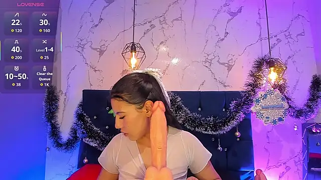 Dakotaa Johnson online show from 12-05-25, 06:26