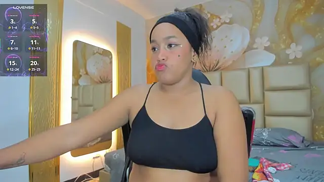 NahomiWalker  online show from 02-28-26, 07:59