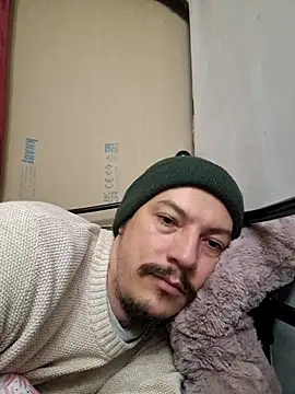 bbyxklaus online show from 10-26-25, 05:52