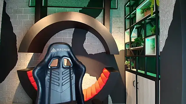 ArohomLester online show from 10-30-25, 11:11