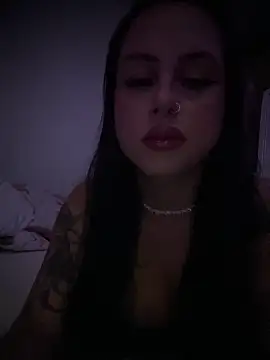 Snapshot of Angelbb7 chatting on 02-07-26, 02:15 Angelbb7 online show from 02-07-26, 02:15