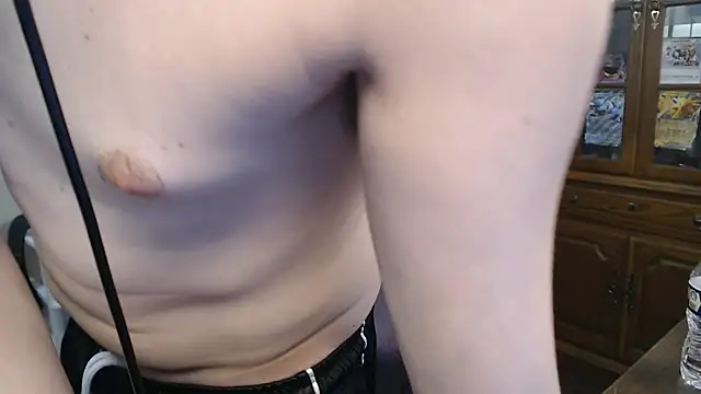 Snapshot of CasuallyCorrupt chatting on 10-29-25, 10:33 CasuallyCorrupt online show from 10-29-25, 10:33