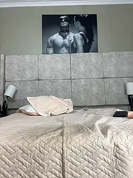 Snapshot of violeta365 chatting on 10-21-25, 11:16 violeta365 online show from 10-21-25, 11:16