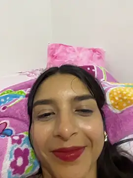 Snapshot of violeta365 chatting on 11-14-25, 04:00 violeta365 online show from 11-14-25, 04:00