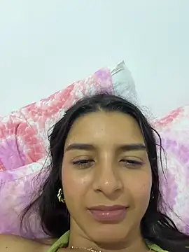 Snapshot of violeta365 chatting on 12-05-25, 01:36 violeta365 online show from 12-05-25, 01:36