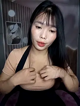 Fish yellow online show from 10-31-25, 01:23