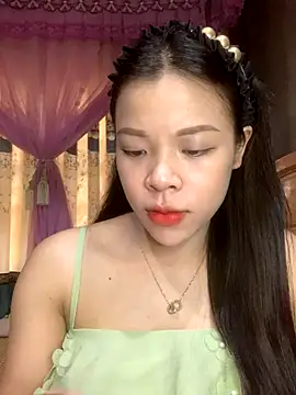 Duck dona online show from 10-30-25, 07:54