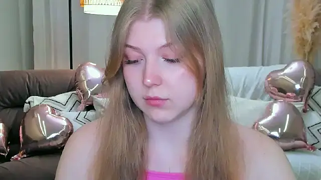 Stella Light online show from 04-03-26, 07:12