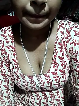 Hot-joyaa online show from 11-10-25, 08:02