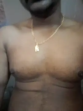 Snapshot of bindasbruno chatting on 10-22-25, 08:25 bindasbruno online show from 10-22-25, 08:25