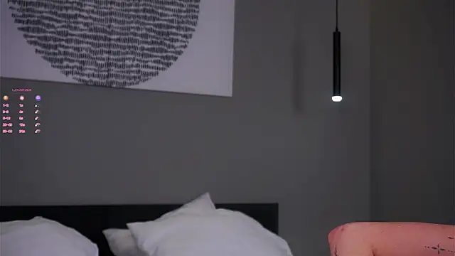 Snapshot of buvei chatting on 11-09-25, 01:20 buvei online show from 11-09-25, 01:20