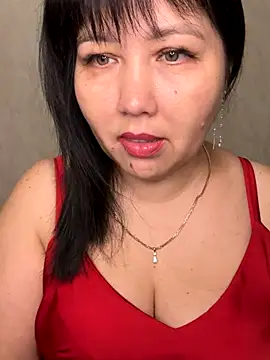 Love  Mom online show from 10-22-25, 03:01