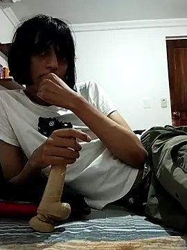 sophiasleepy1 online show from 12-04-25, 04:16