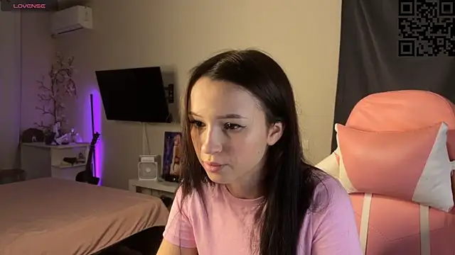 ella simons online show from 11-09-25, 12:20