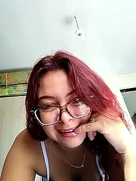 Snapshot of AfroditaSweet@xh chatting on 12-18-25, 03:07 AfroditaSweetxh online show from 12-18-25, 03:07