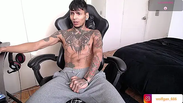 Snapshot of nathan_aress6666 chatting on 06-25-26, 07:51 nathan aress6666 online show from 06-25-26, 07:51