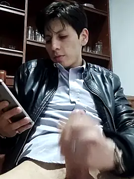 Snapshot of Carriata_larry chatting on 10-21-25, 02:34 Carriata larry online show from 10-21-25, 02:34