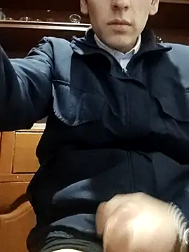 Snapshot of Carriata_larry chatting on 11-09-25, 06:23 Carriata larry online show from 11-09-25, 06:23