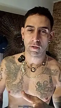 Snapshot of alphacloudGod chatting on 01-08-26, 09:22 alphacloudGod online show from 01-08-26, 09:22