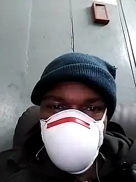 loVbRo1 online show from 11-17-25, 01:44