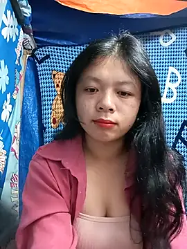 lisa-bae00 online show from 12-17-25, 11:22