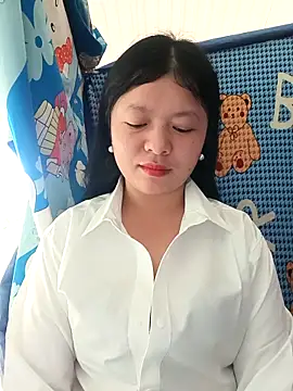 lisa-bae00 online show from 04-09-26, 12:32