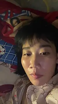 Snapshot of Candy_111 chatting on 12-18-25, 05:19 Candy 111 online show from 12-18-25, 05:19