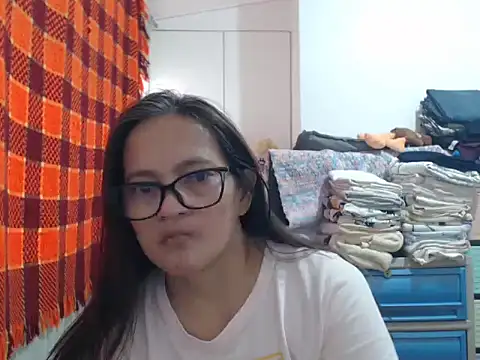 Snapshot of Kinkybela2025 chatting on 02-21-26, 05:19 Kinkybela2025 online show from 02-21-26, 05:19