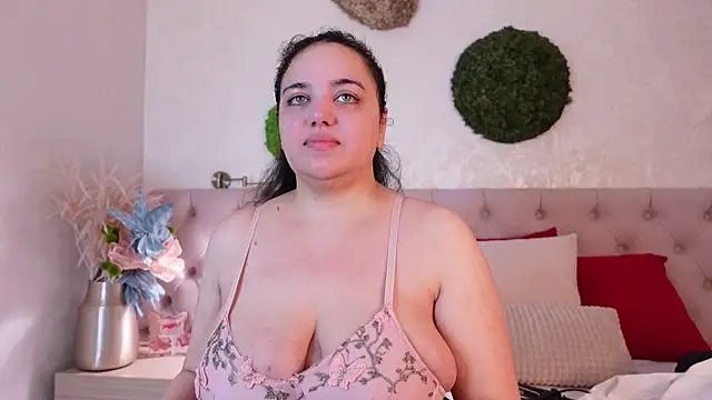 MoniqueJade online show from 11-11-25, 07:25