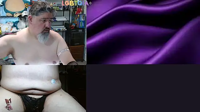 Snapshot of geekycastillo chatting on 05-16-26, 03:14 geekycastillo online show from 05-16-26, 03:14