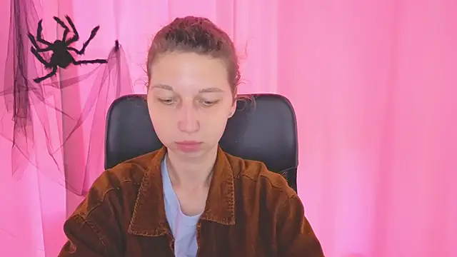 CuteEllii online show from 11-01-25, 10:50