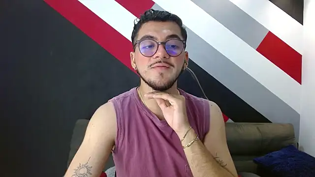 Zac Golden online show from 11-21-25, 12:54