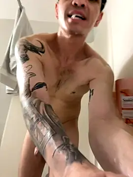 Orlando702xh online show from 11-17-25, 09:09